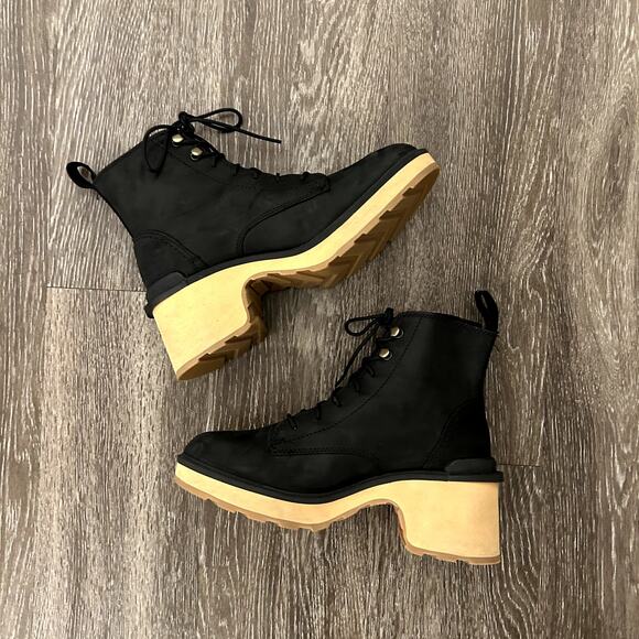 NEVER WORN Sorel Hi-Line Heel Lace Boots Black 7.5 Lug Sole Platform Chunky Heel - Picture 7 of 16
